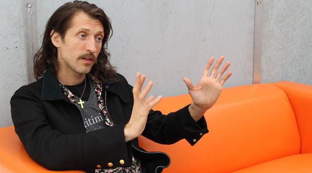 Eugene Hütz, lídr romské punkové kapely Gogol Bordello (FOTO: Sabina Badžová)
