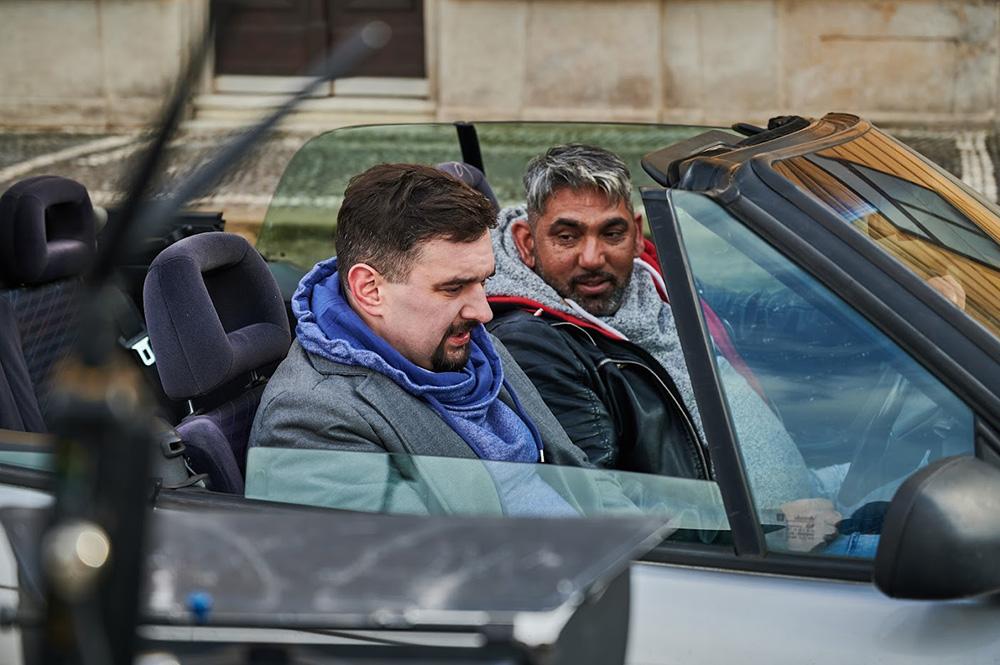 Zdeněk Godla (at the wheel) and Tomáš Magnusek during the filming of "Bastards 4: Reparation" (PHOTO: www.tomasmagnusek.cz, Jan Sobotka)