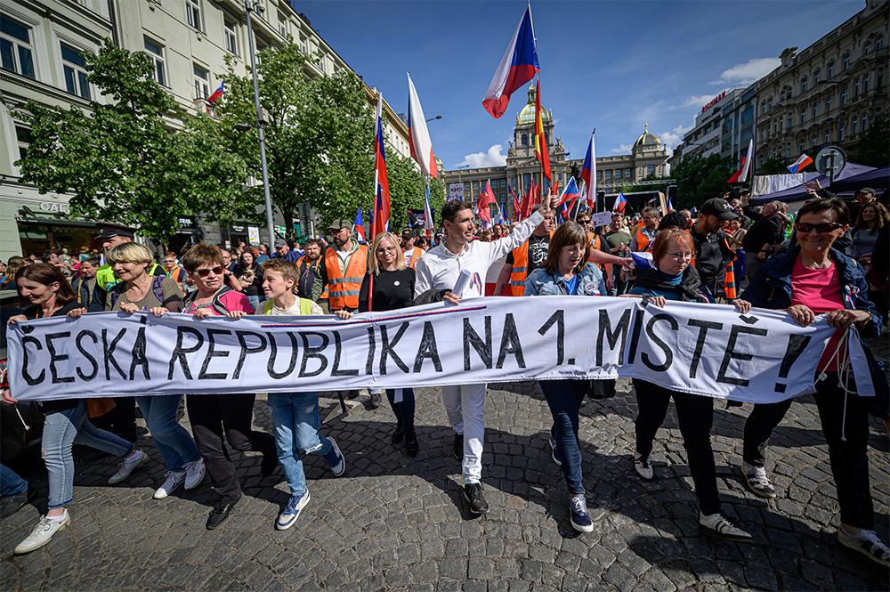 Antisystémová demonstrace v Praze