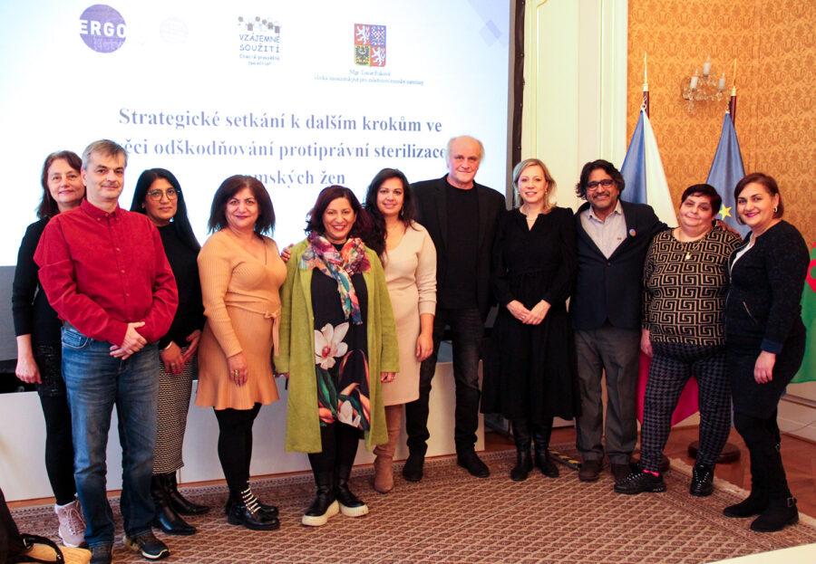 Strategické setkání k odškodňování obětí protiprávních sterilizací, 7. 12. 2023 (FOTO: Anna Kociánová)