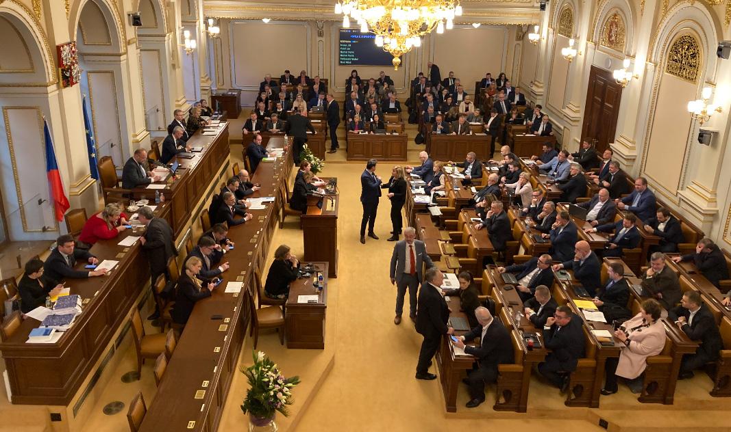 Debata o korespondenční volbě v Poslanecké sněmovně Parlamentu ČR (FOTO: Poslanecká sněmovna)