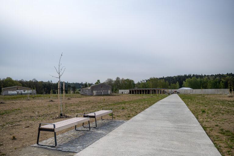 Nový památník v Letech u Písku, 23. 4. 2024 (FOTO: Petr Zewlakk Vrabec)