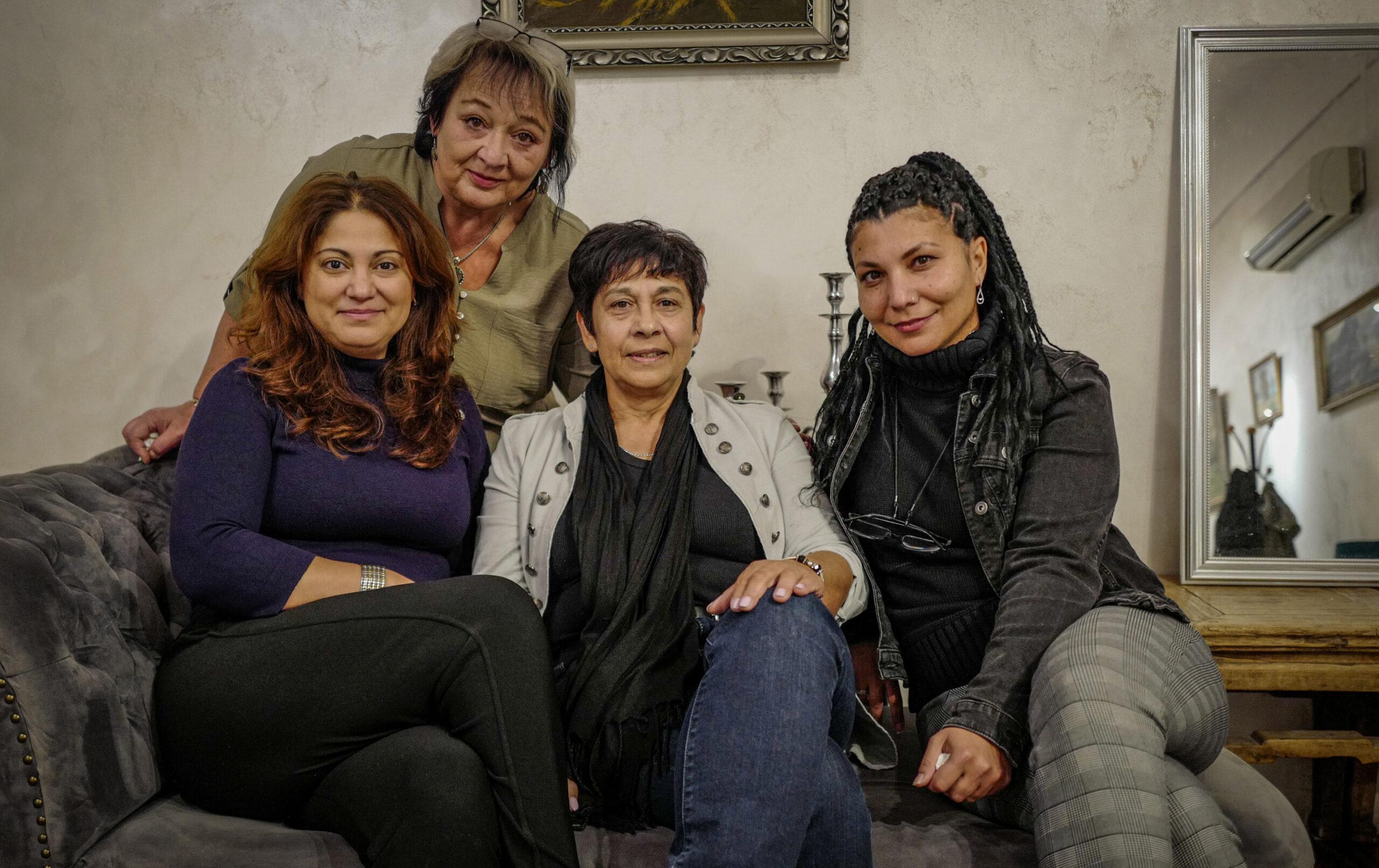 Zleva: Danišová, Claudie Laburdová, Květoslava Podhradská a Marie Siváková (FOTO: Vaiva Bezhan, se svolením organizace Slovo 21)