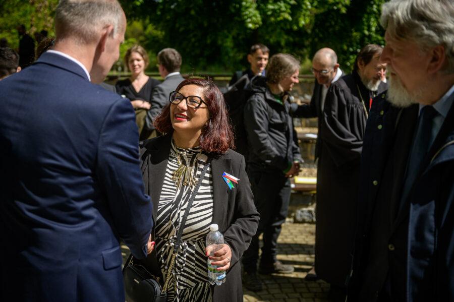Vládní zmocněnkyně pro záležitosti romské menšiny Lucie Fuková během pietního aktu v Letech u Písku, 11. 5. 2025 (FOTO: Petr Zewlakk Vrabec)